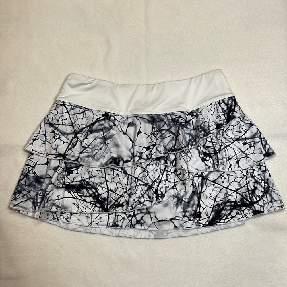 Fila Ruffle Printed Tennis / Athletic Skirt - White / Black - Medium